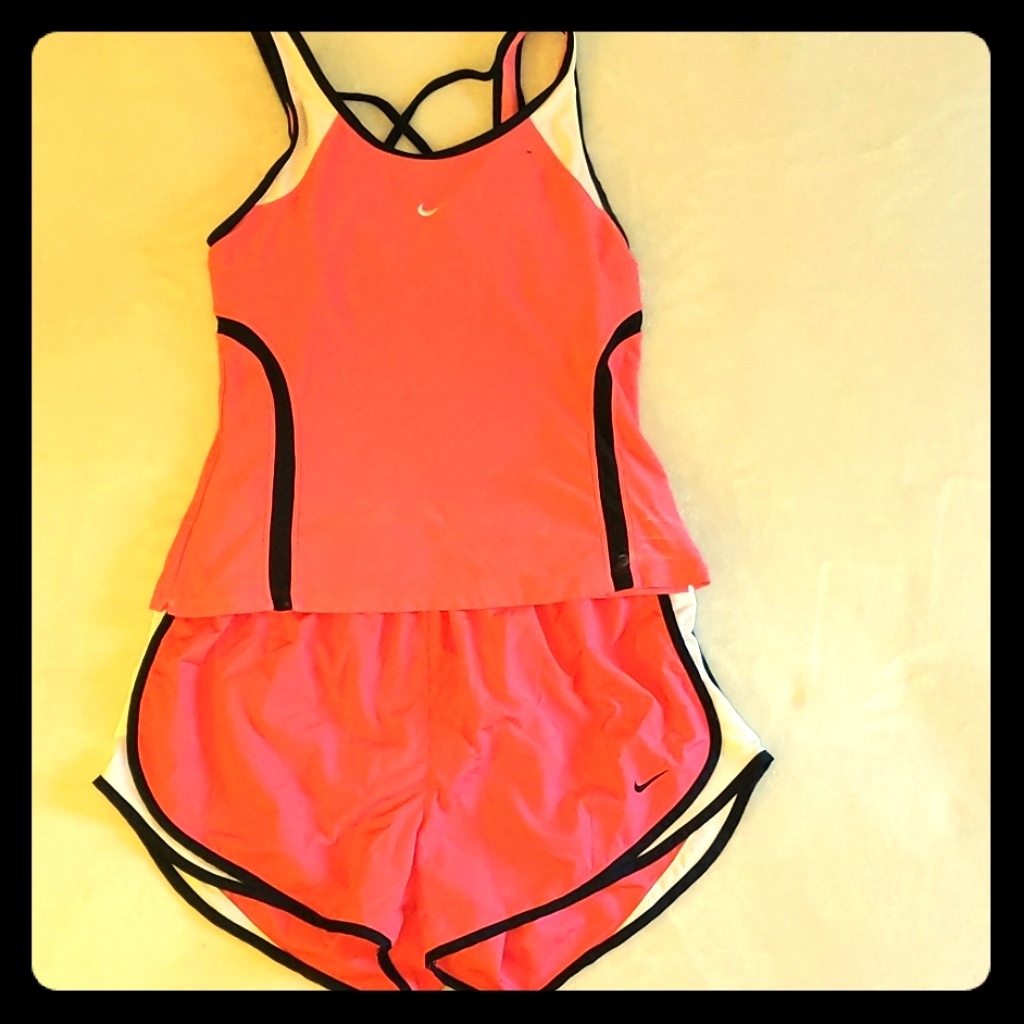 Nike Tennis Set